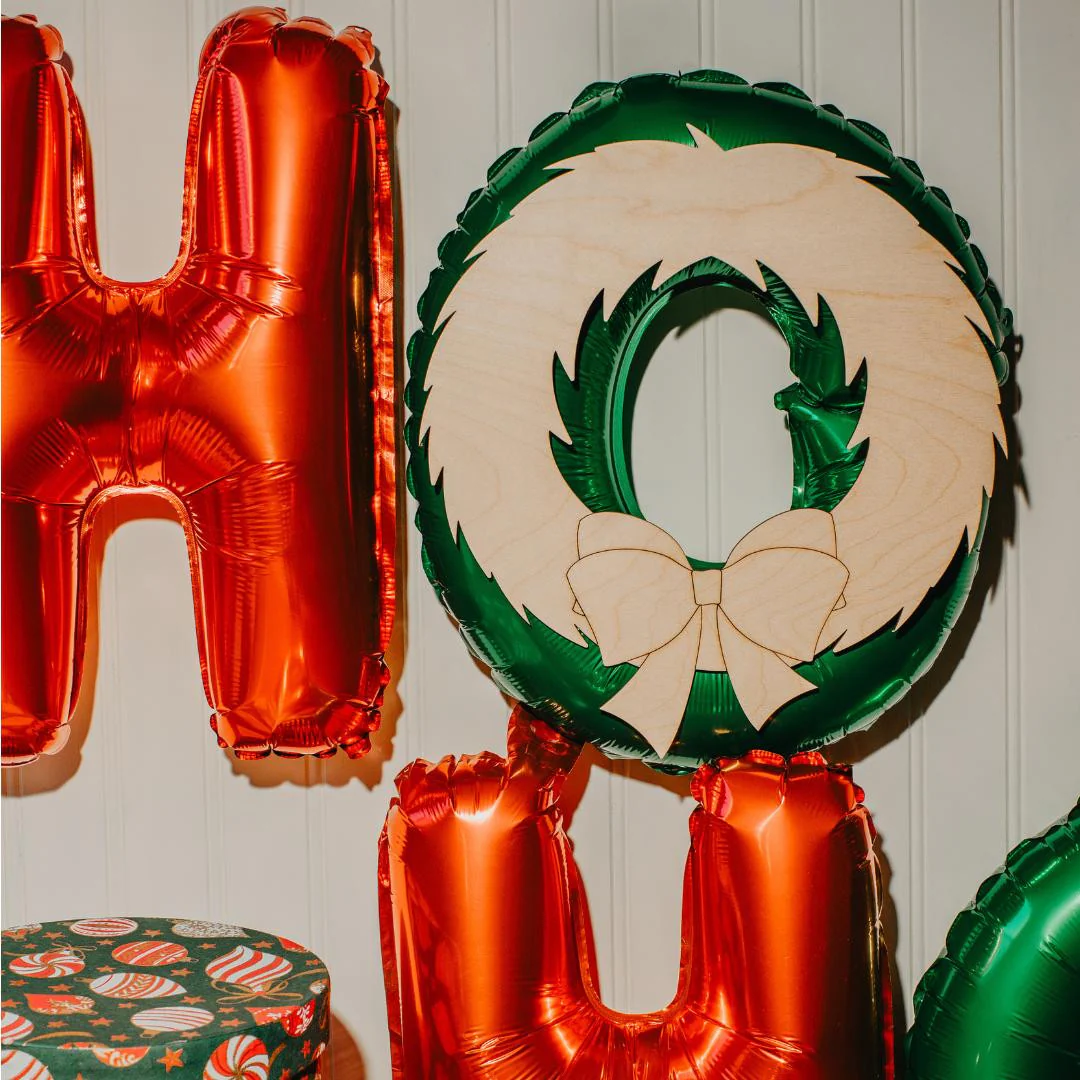 Christmas Wreath Cutout with Bow - Image 4