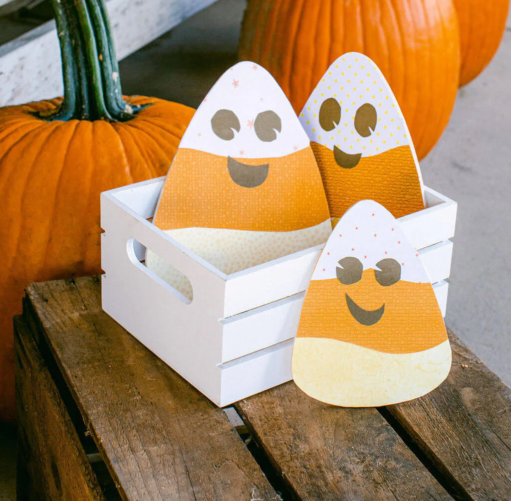 Wood Candy Corn Cutout (6"-12") - Image 4