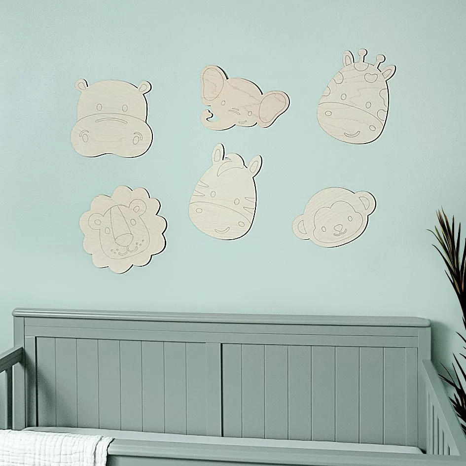 Wood Lion Cutout - Image 3